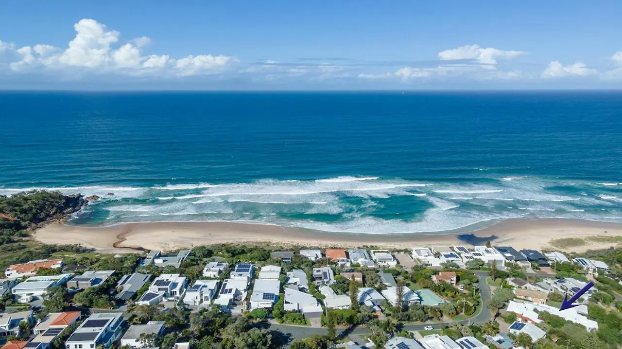Iconic Noosa Beach House In Mcanally Drive Sunshine Beach